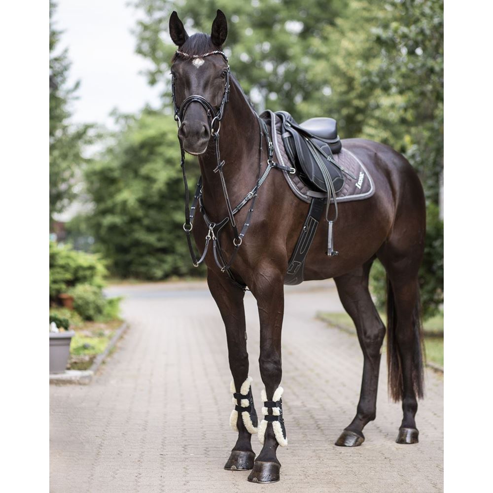 Ikonic "Light" Jumping Saddle 