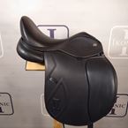 Dressage saddle (end of line)