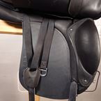 Dressage saddle (end of line)