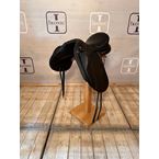 Dressage saddle (end of line)