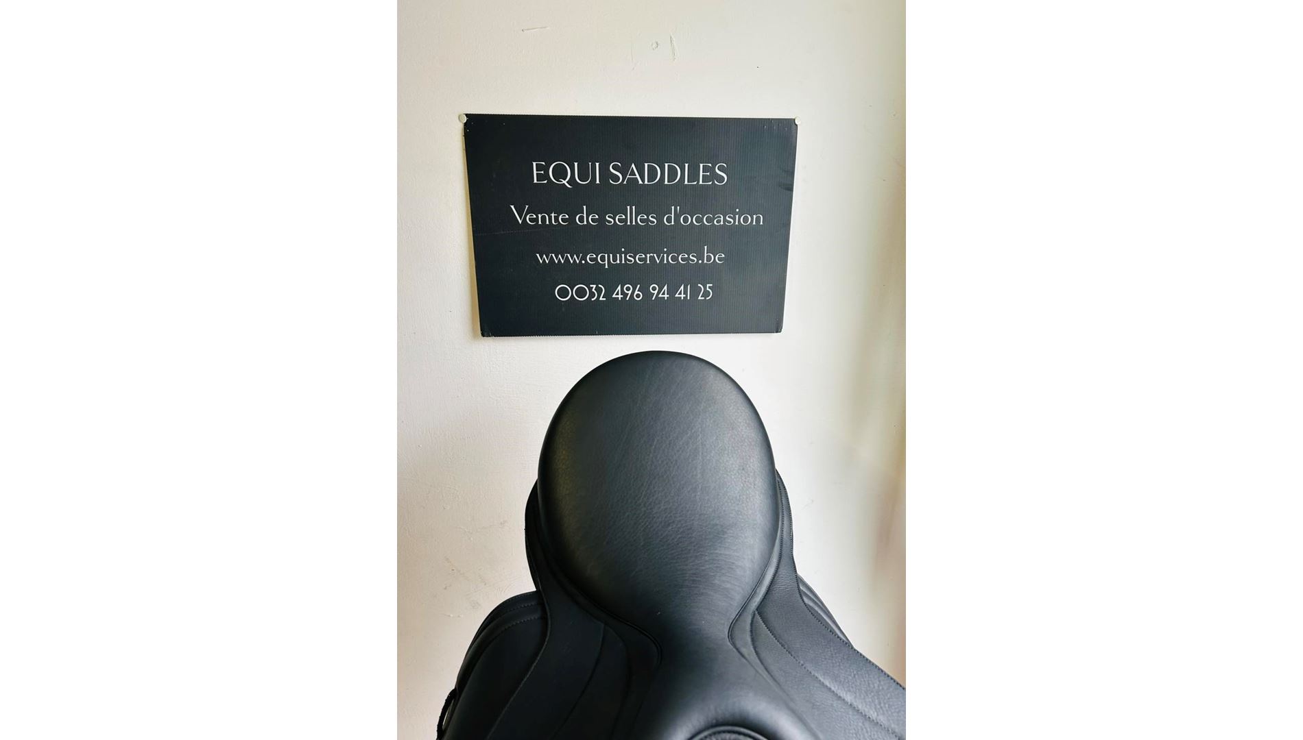 241113033  Ikonic "Evolution" Selle Dressage Mono Quartier Doublé
