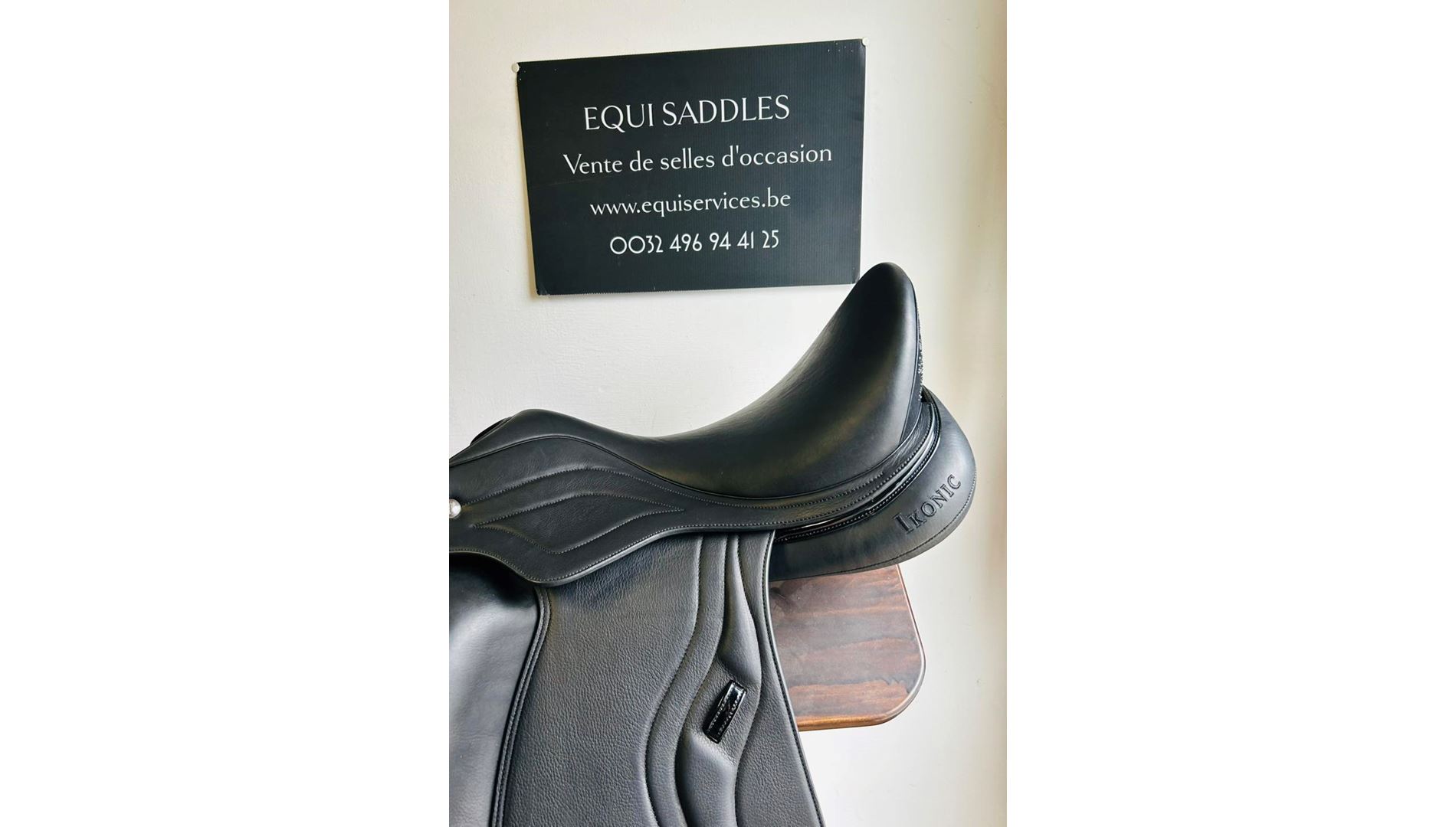 250313461  Ikonic Selle de Dressage