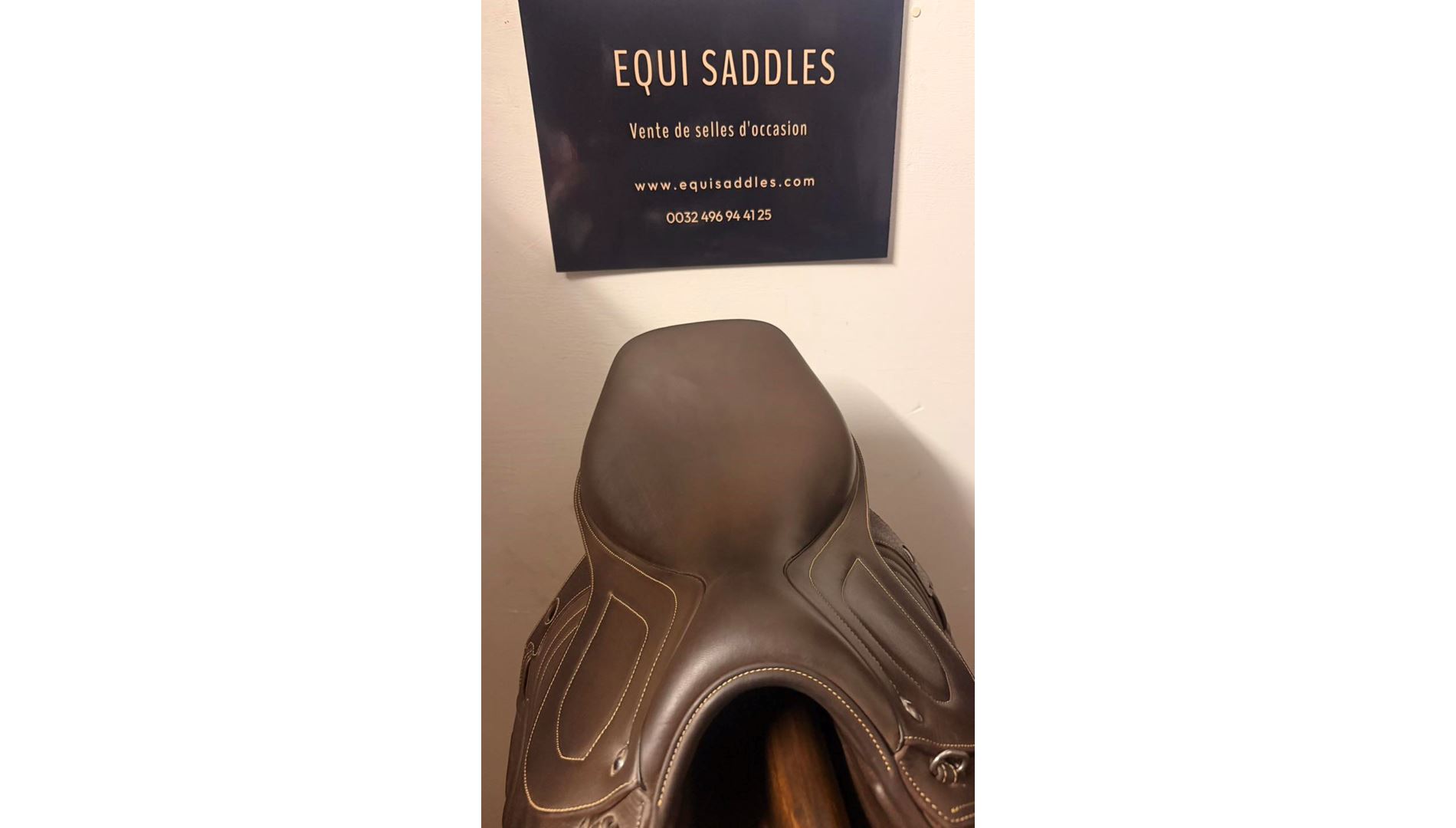 250610150  Ikonic "Evolution" Selle Jumping