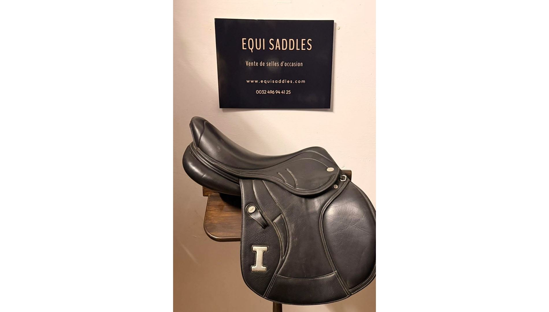 230819286  Ikonic "Elite" Selle Jumping Doublé