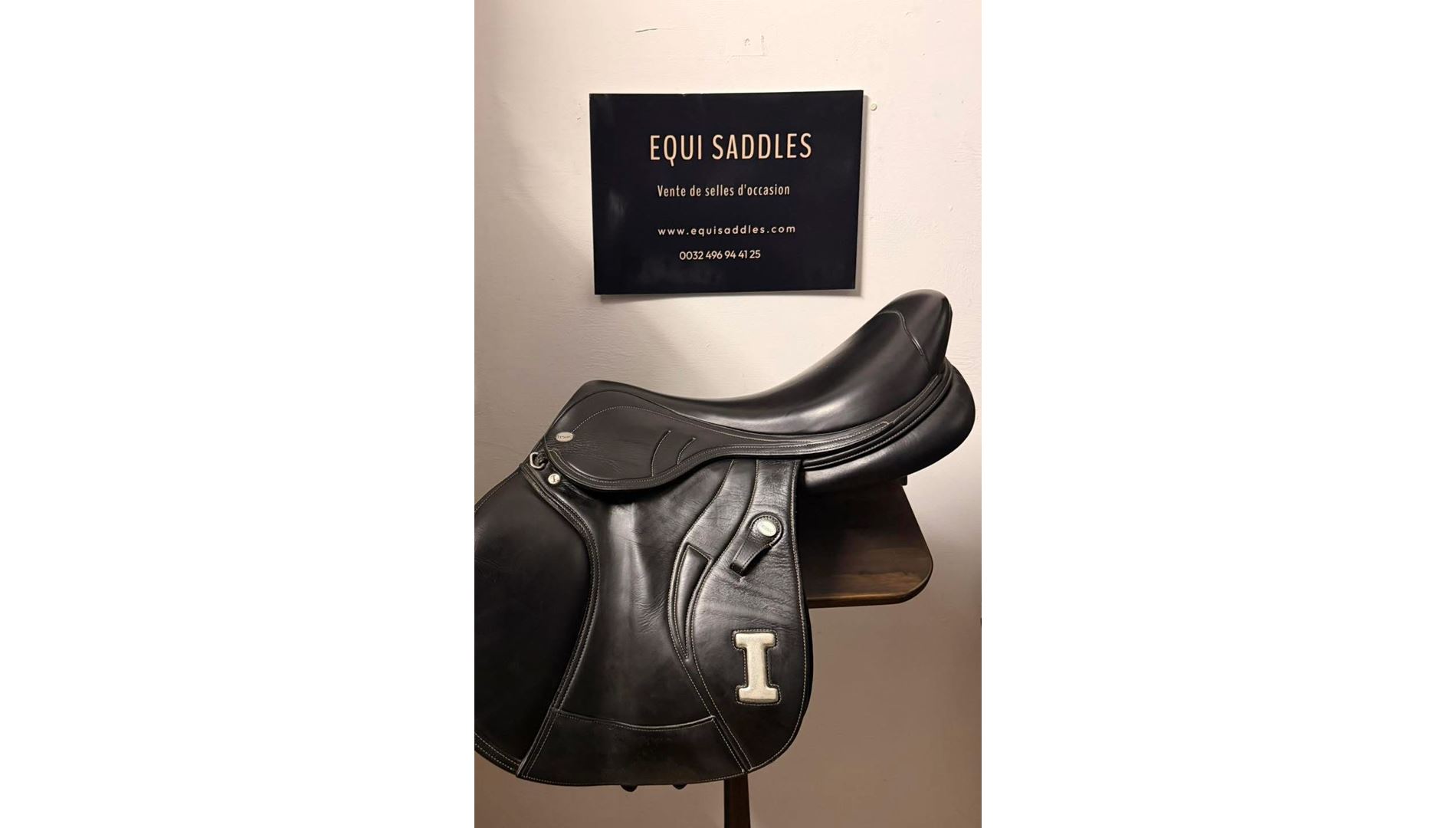 230819256  Ikonic "Elite" Selle Jumping Doublé