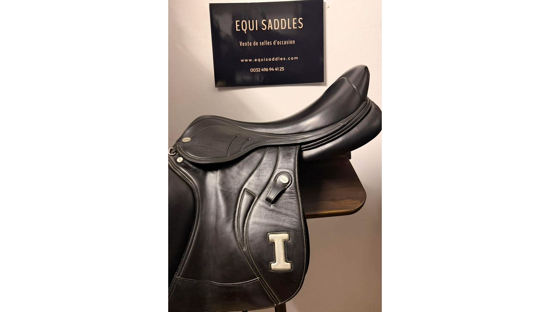 230819256  Ikonic "Elite" Selle Jumping Doublé