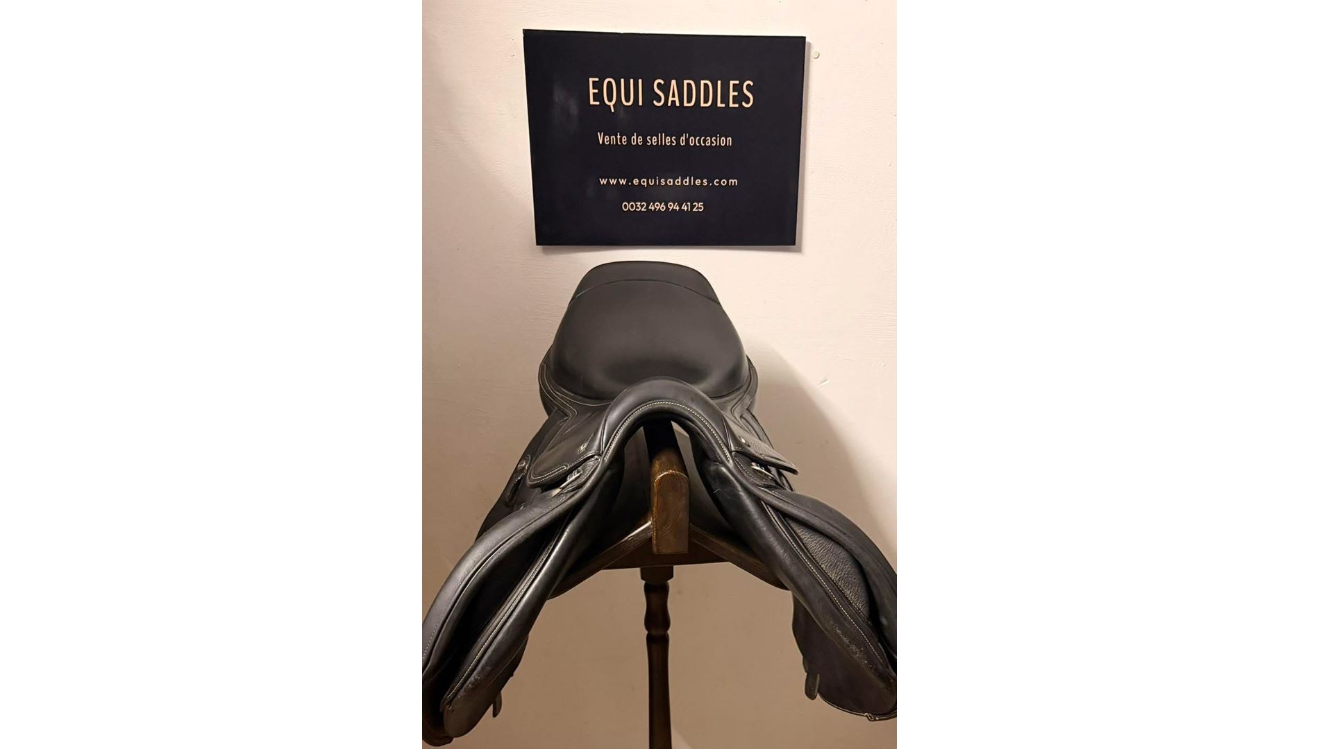 230819256  Ikonic "Elite" Selle Jumping Doublé