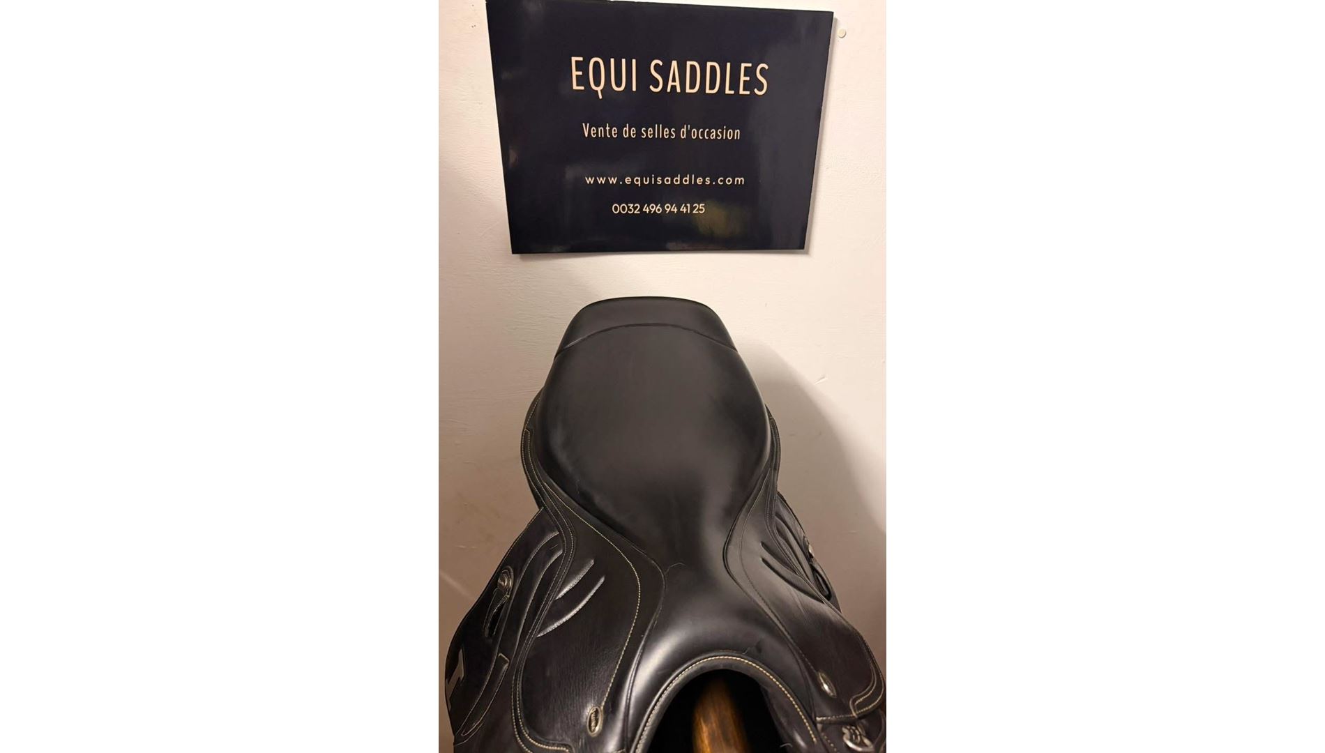 230819256  Ikonic "Elite" Selle Jumping Doublé