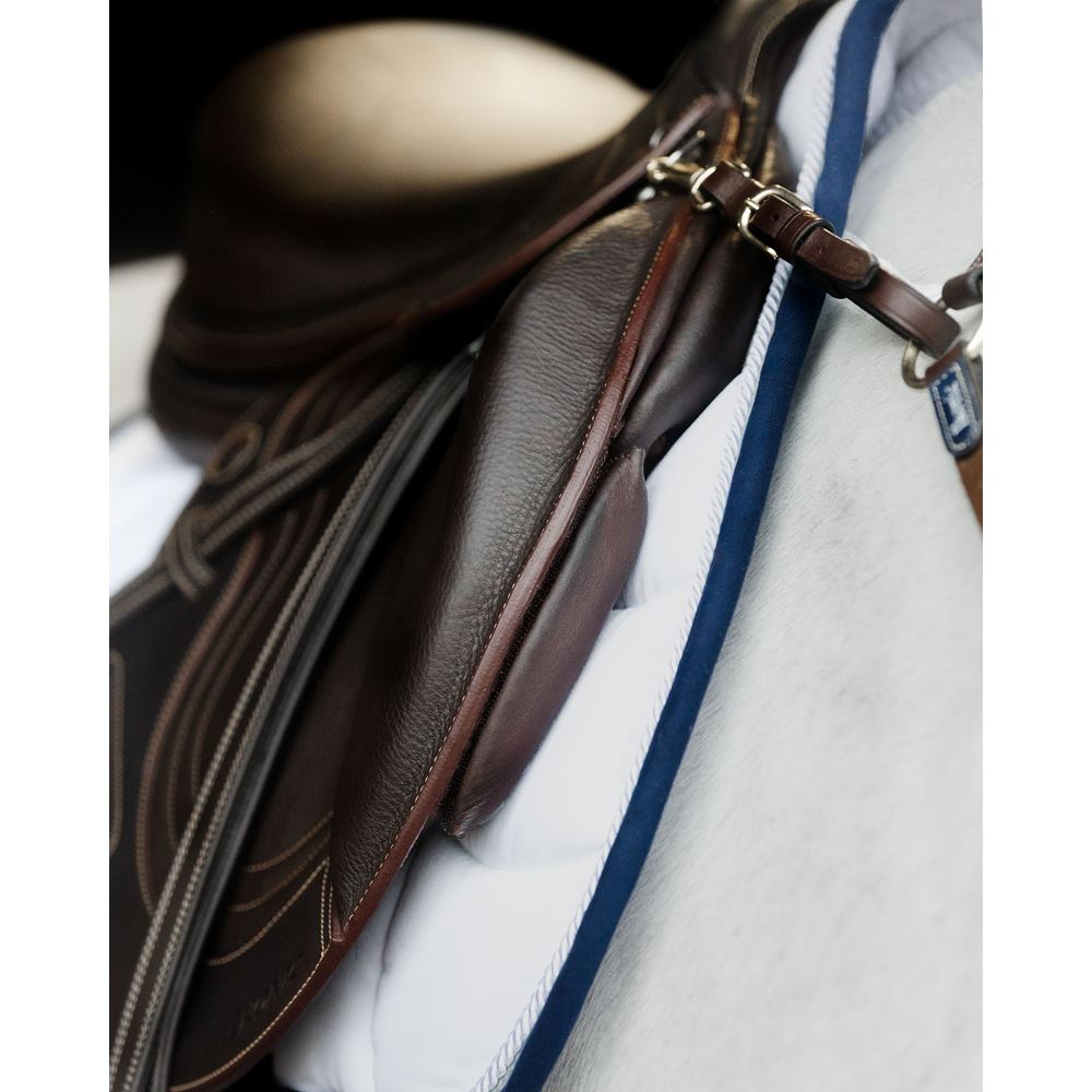 Evolution monoflap jumping saddle