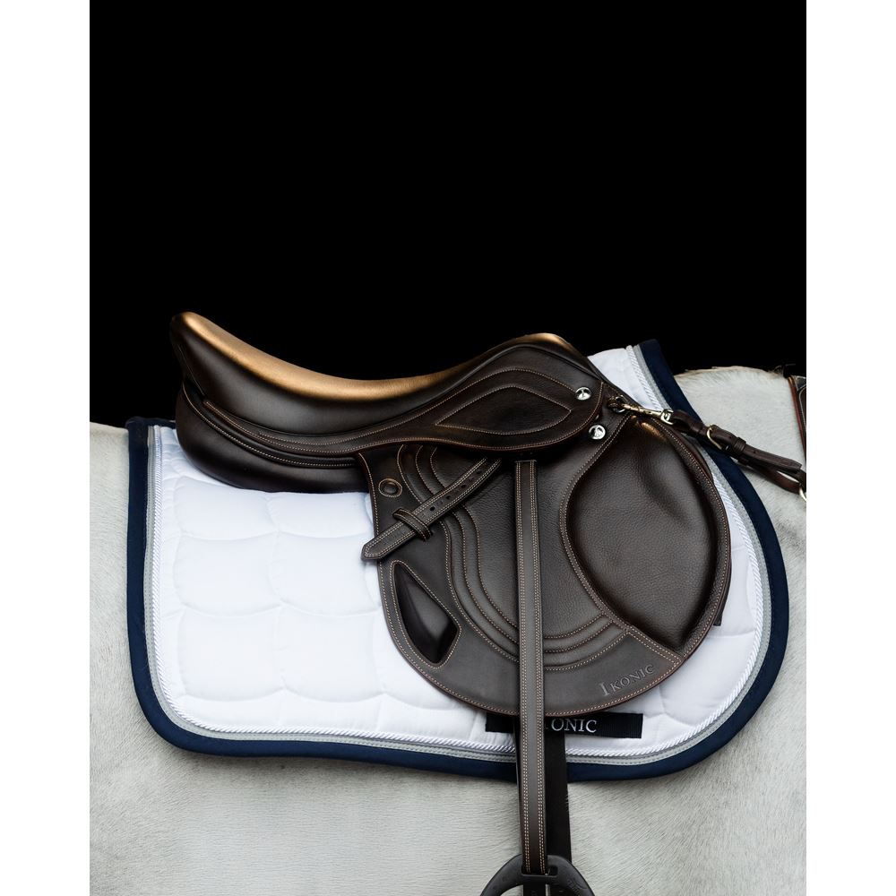 Evolution monoflap jumping saddle