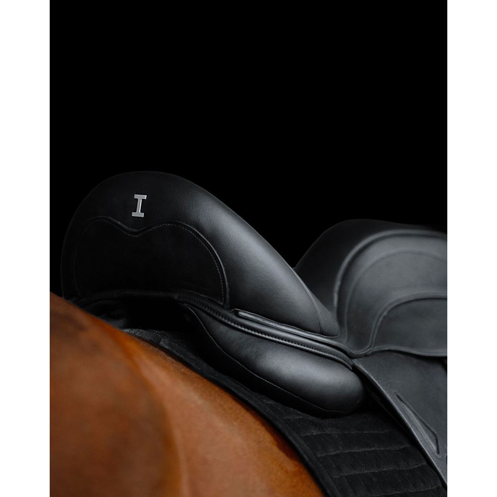 Ikonic Elite Mono Flap Dressage Saddle
