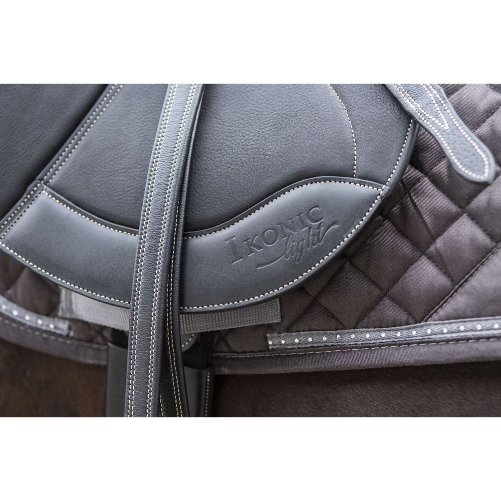 Ikonic "Light" Jumping Saddle 