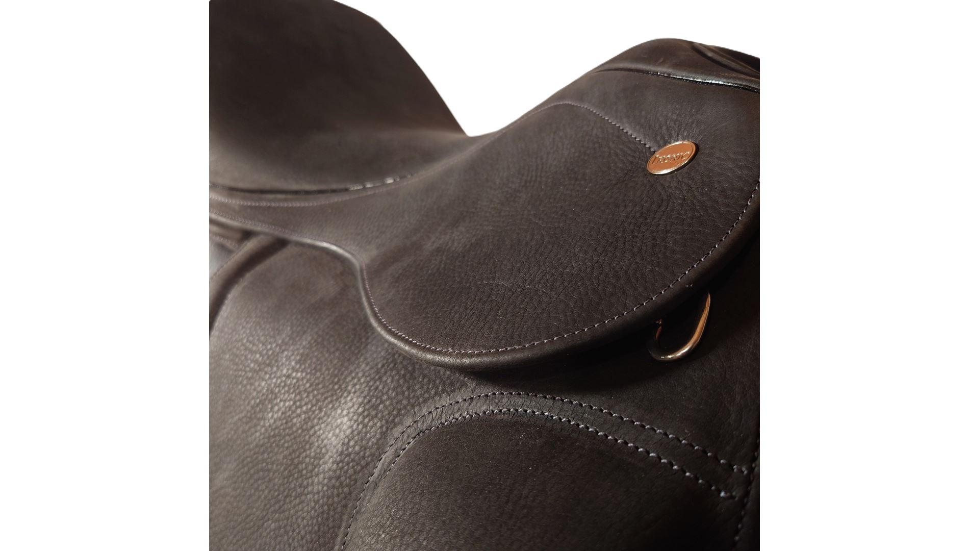 Selle dressage (fin de série)