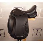 Dressage saddle (end of line)