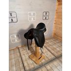 Pony dressage saddle (ocassion)