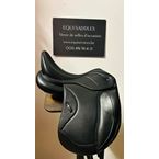 22095659  Ikonic "Light" Selle Dressage Mono Quartier