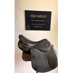 23077111  Ikonic "Light" Selle Jumping Poney