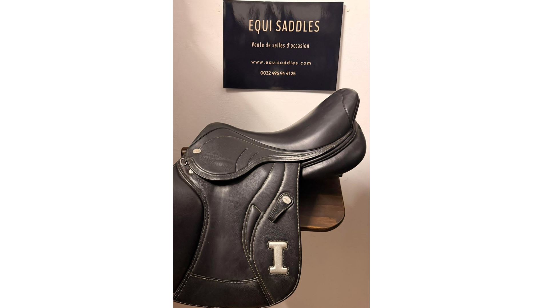 230819286  Ikonic "Elite" Selle Jumping Doublé