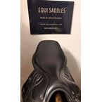 230819256  Ikonic "Elite" Selle Jumping Doublé