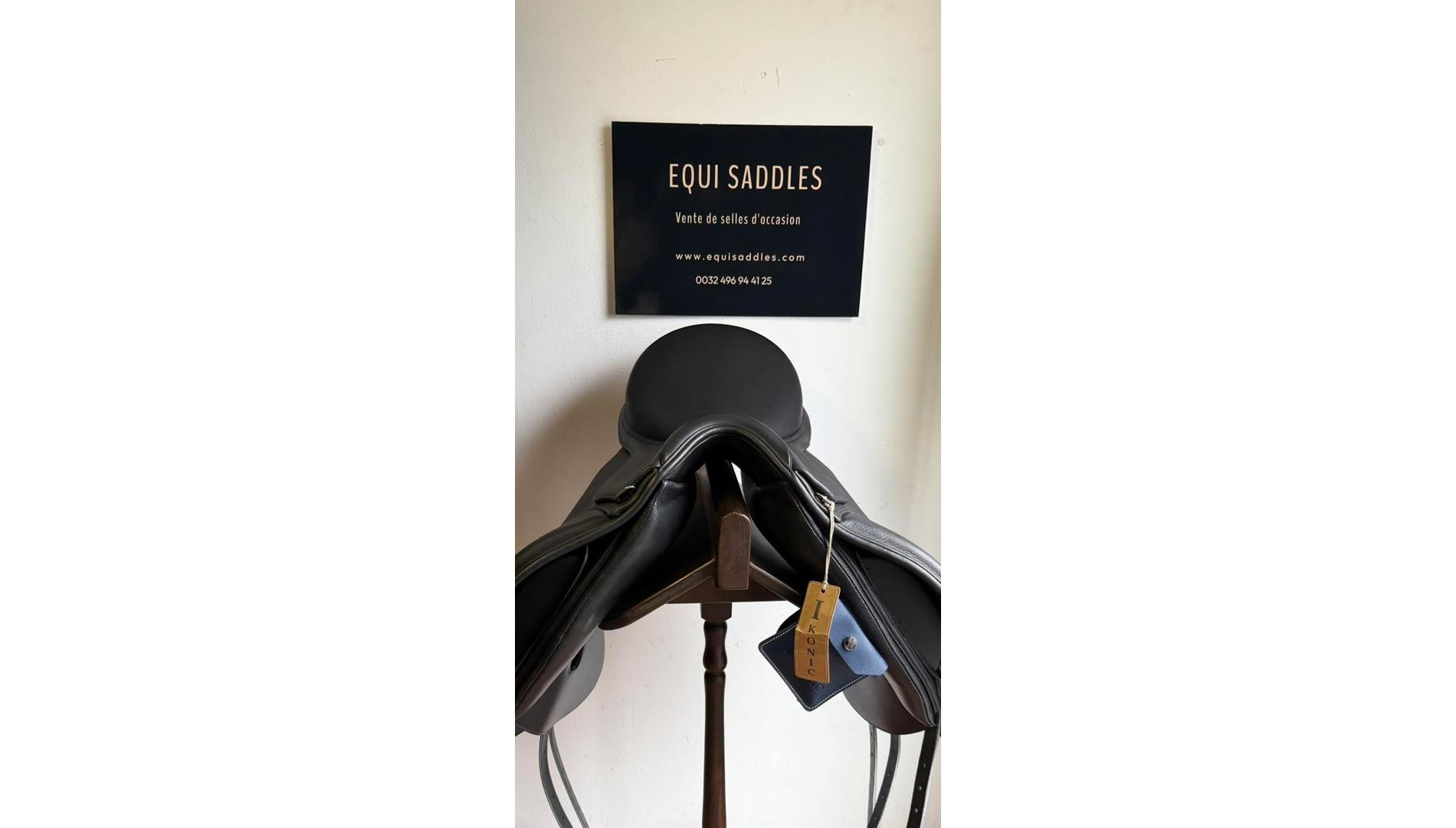 24129397  Ikonic "Light" Selle Dressage Doublé Veau Double Quartier
