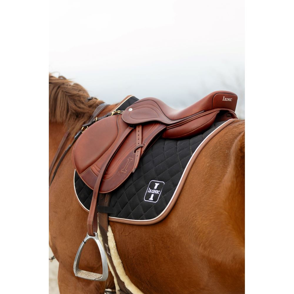 IKONIC Evolution X-Pro Springen