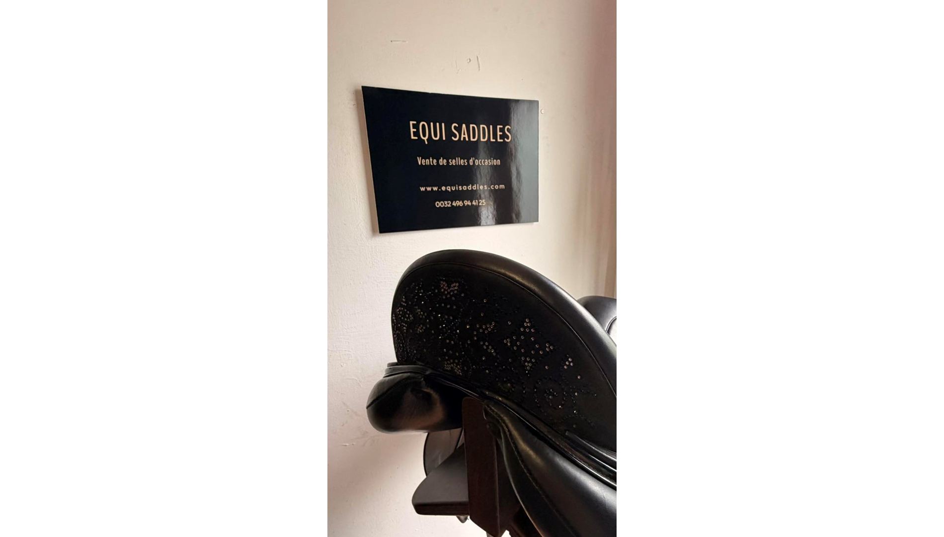 230618888  Ikonic "Evolution" Selle Dressage Mono Quartier Doublé